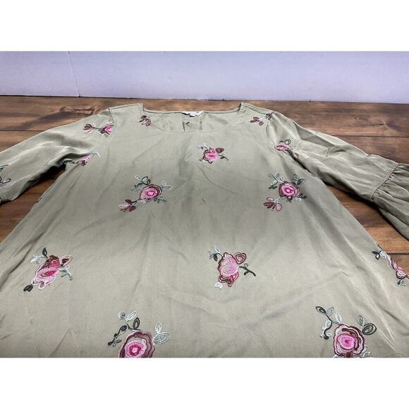 John Mark Women's M Olive Green Floral Embroidered Tunic Top 3/4 Bell Sleeve - Picture 4 of 11